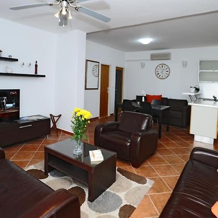 Holiday Home Odiseja Слано Екстериор снимка