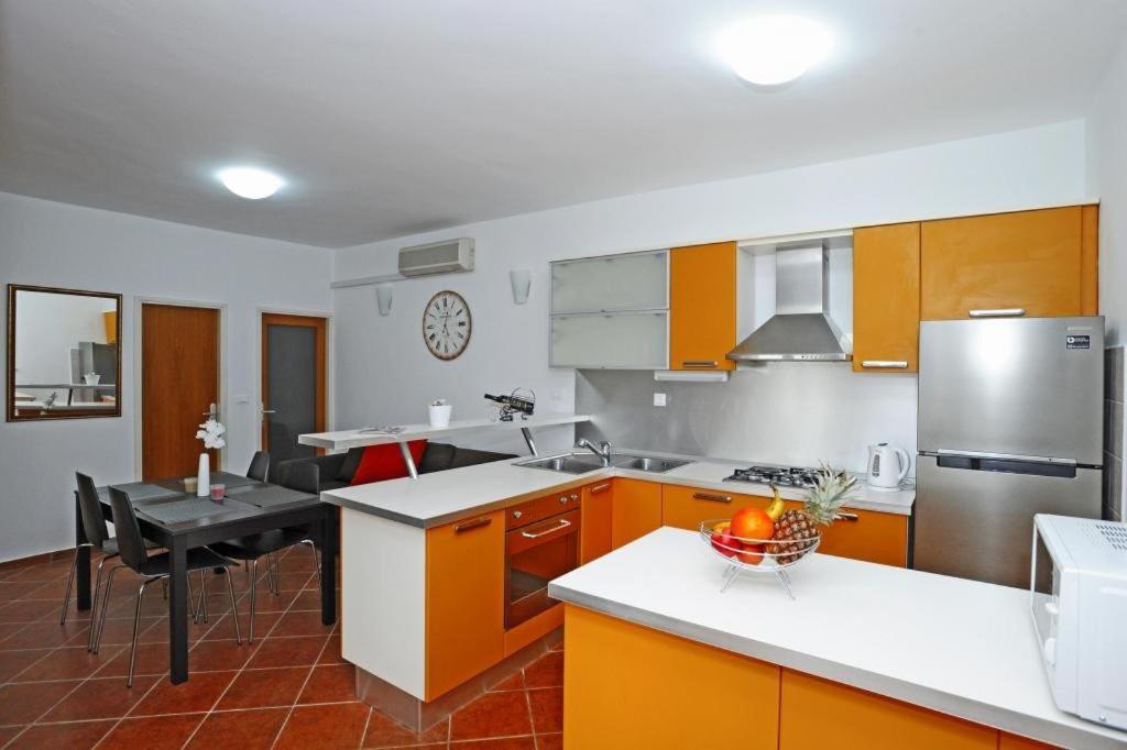 Holiday Home Odiseja Слано Екстериор снимка