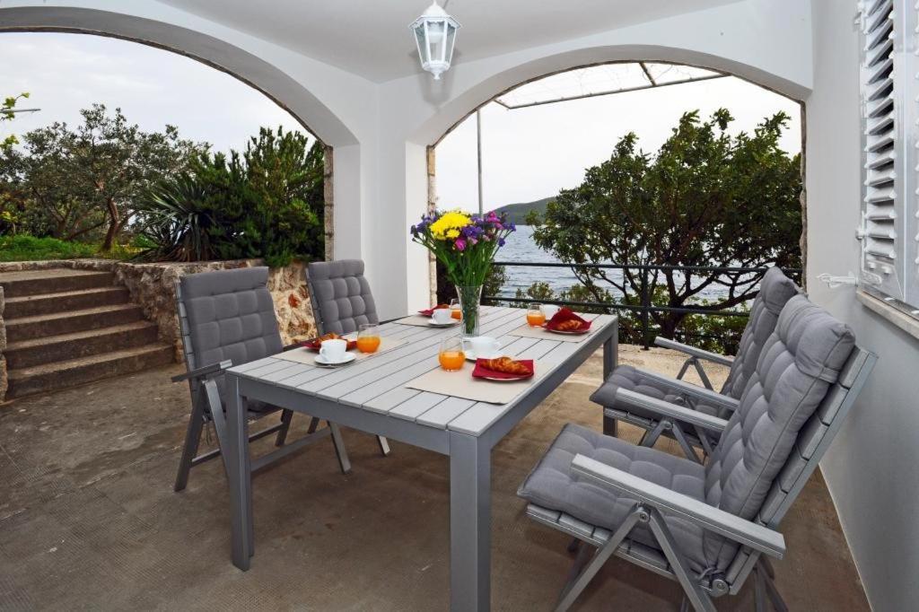 Holiday Home Odiseja Слано Екстериор снимка